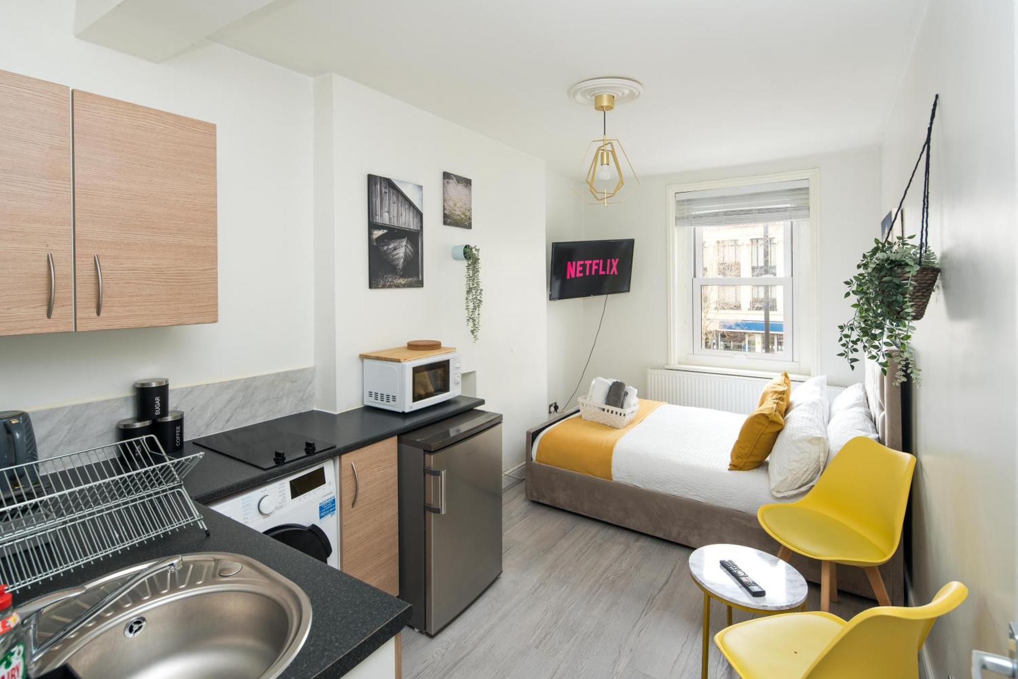 Spacious Studio For Up To 4! Sofa Bed London Exterior photo