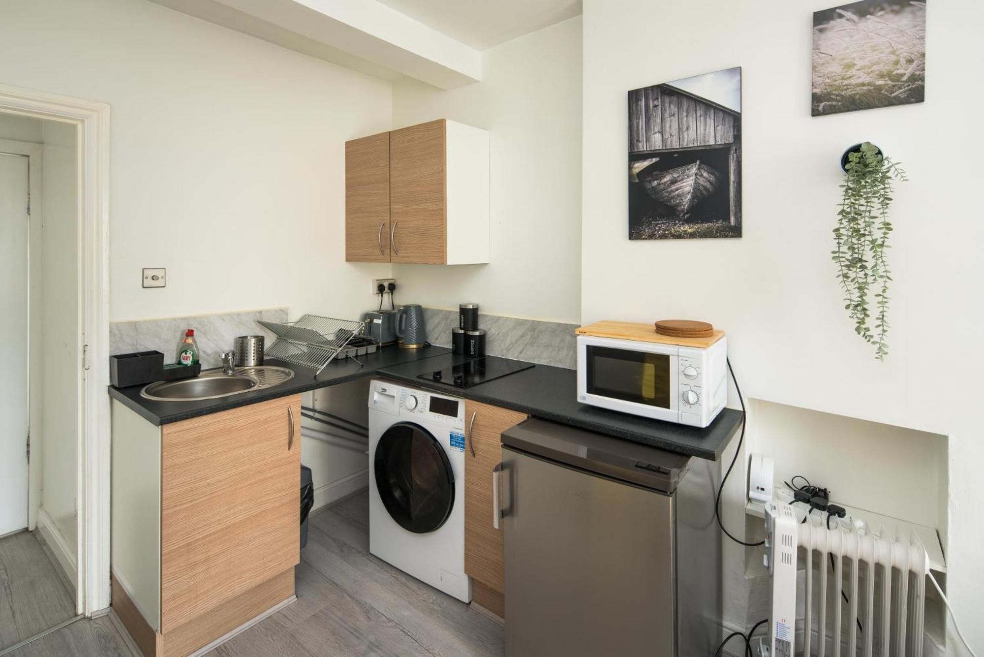 Spacious Studio For Up To 4! Sofa Bed London Exterior photo